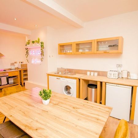 Unique Warehouse Style Flat - Amazing Location Apartment Norwich Bagian luar foto